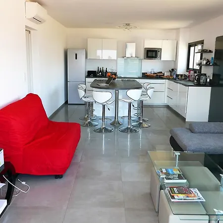 T4 De Standing Vue Mer Propriano (Corsica)